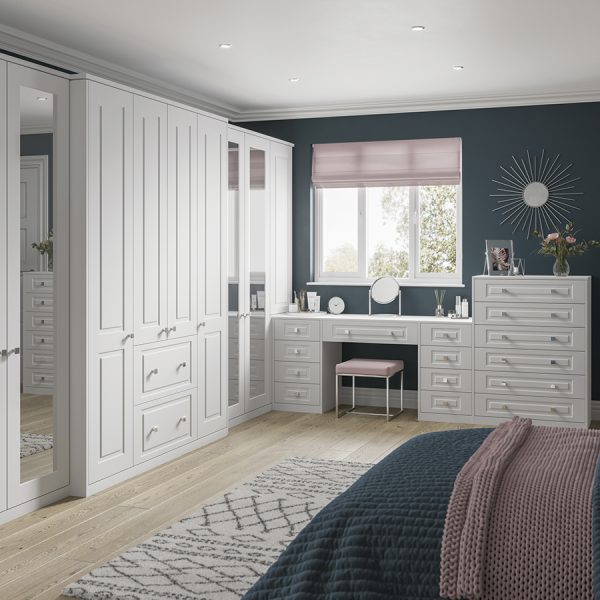 Holcombe Grosvenor Smooth White